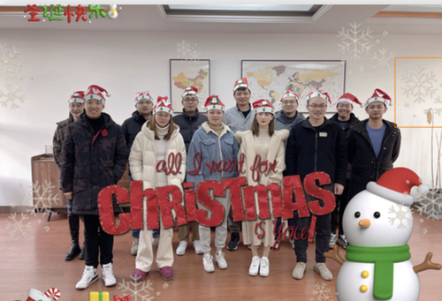 Friend Machinery send congratulations to every friend for Christmas and 2022 new year